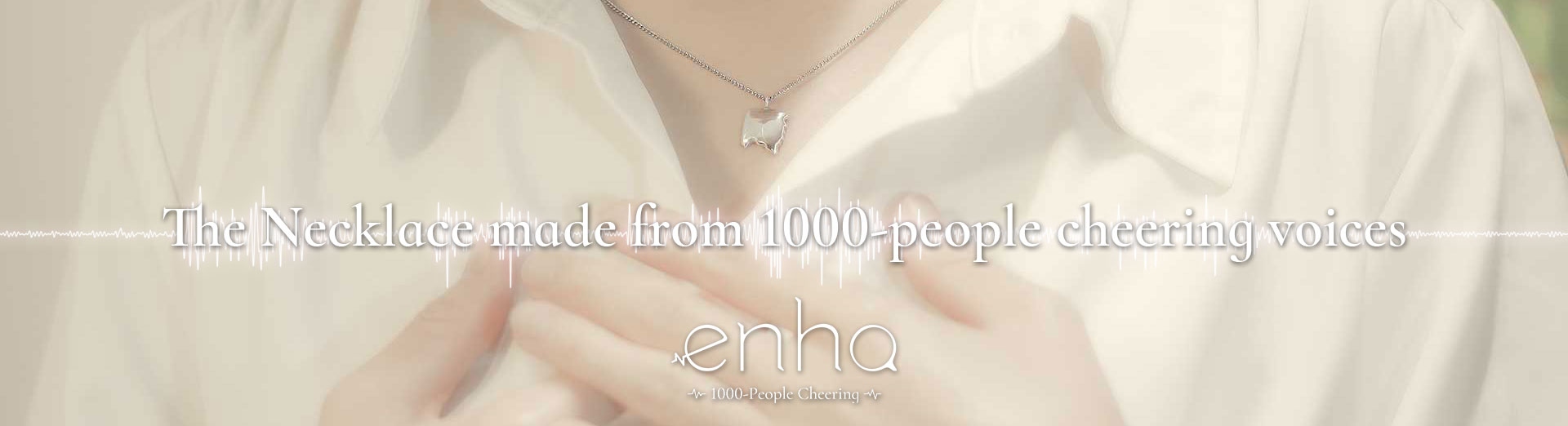 enha necklace made from 1000-people cheering voices.